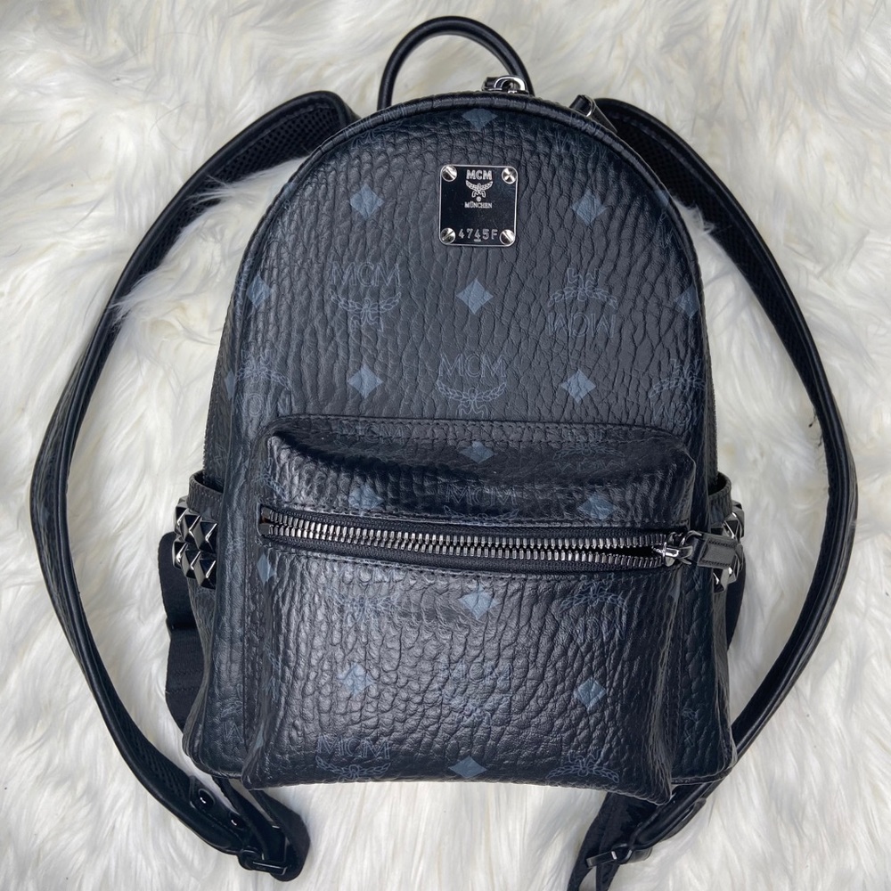 MCM mini stark bag🤍